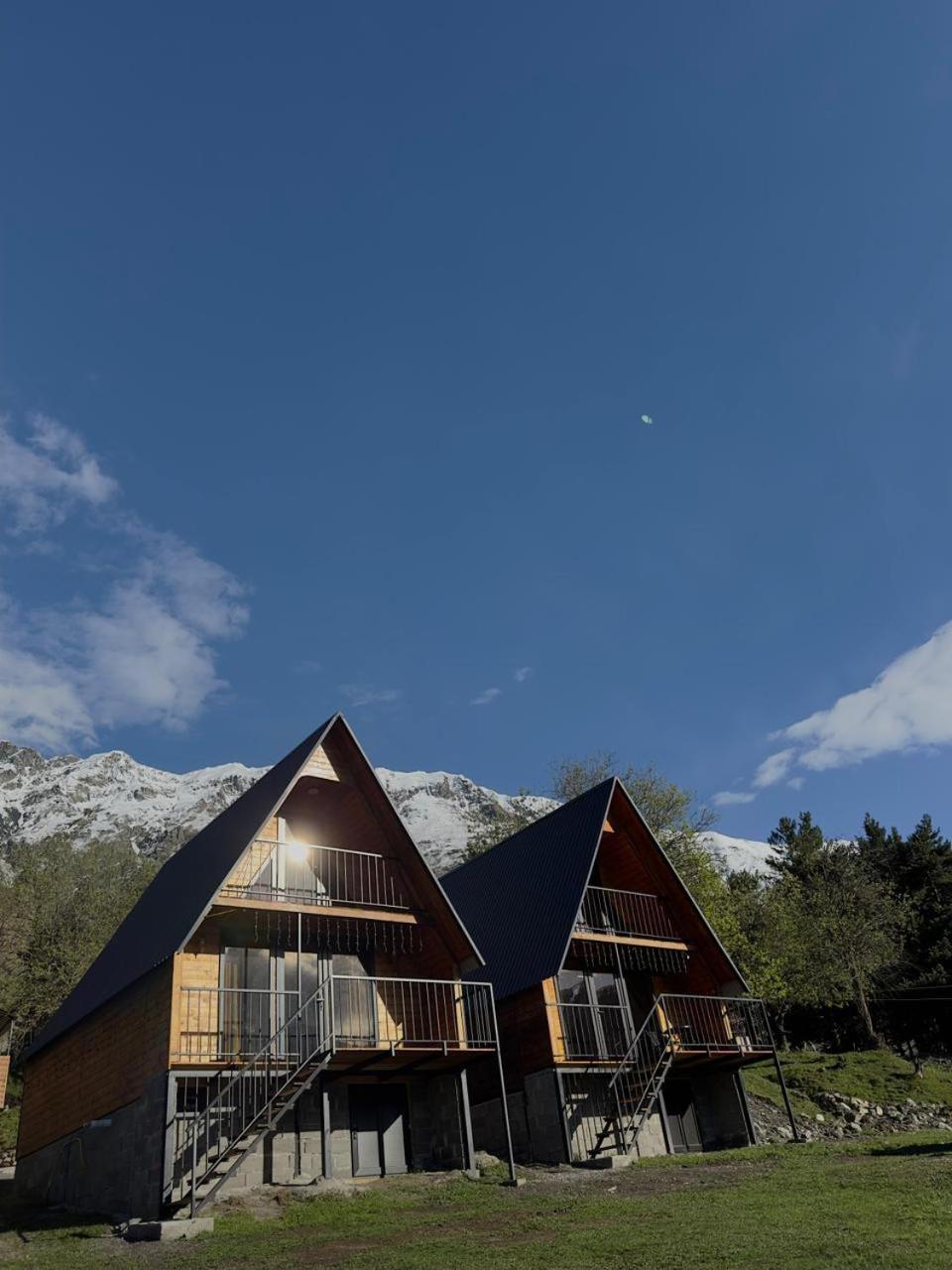 Cottage Paradise Kazbegi Bagian luar foto