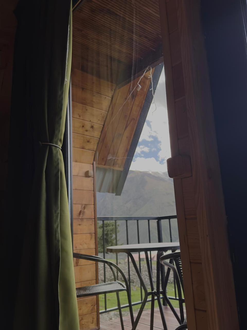 Cottage Paradise Kazbegi Bagian luar foto